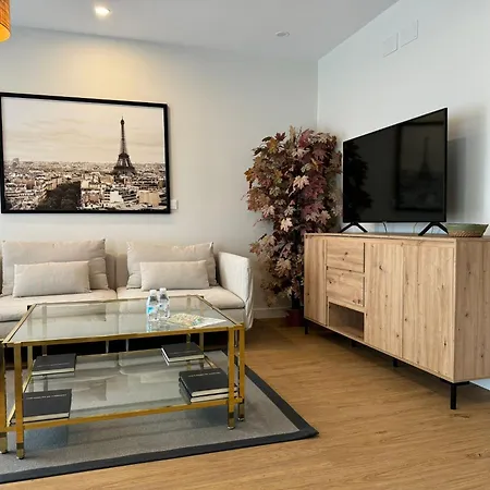 Apartment Avenida America